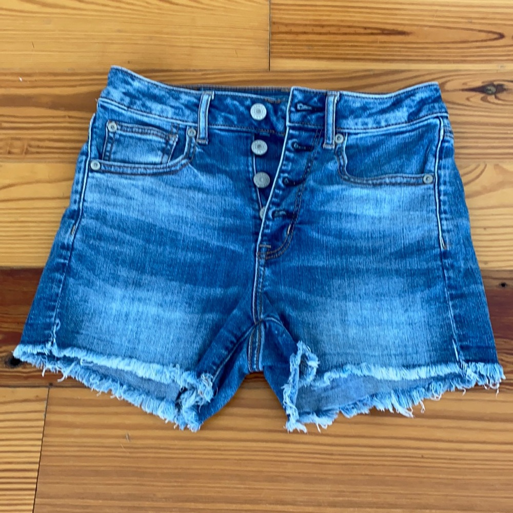American Eagle Super Hi Rise Shortie